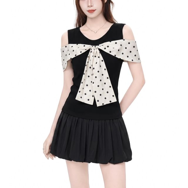 PERKARP-Cold Shoulder Polka Dot Panel Tie-Front Slim-Fit Top