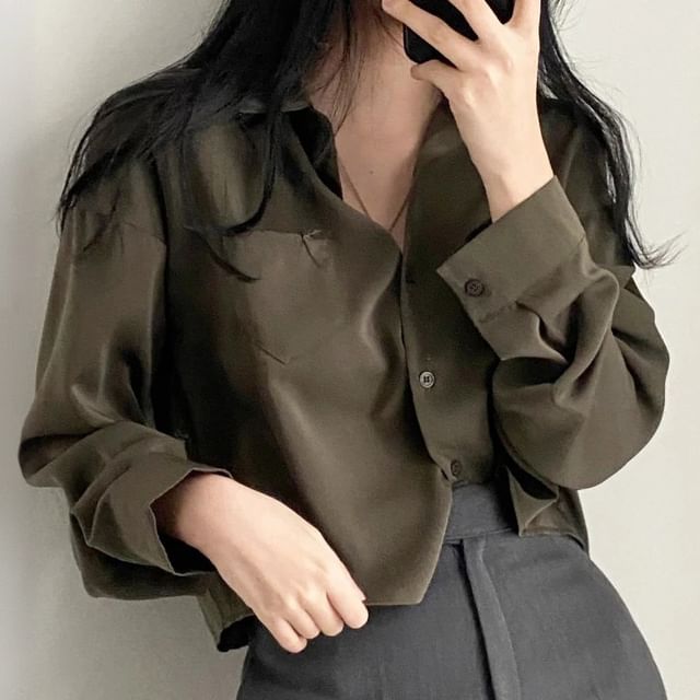 PERKARP-Long-Sleeve Collared Button-Up Plain Crop Blouse