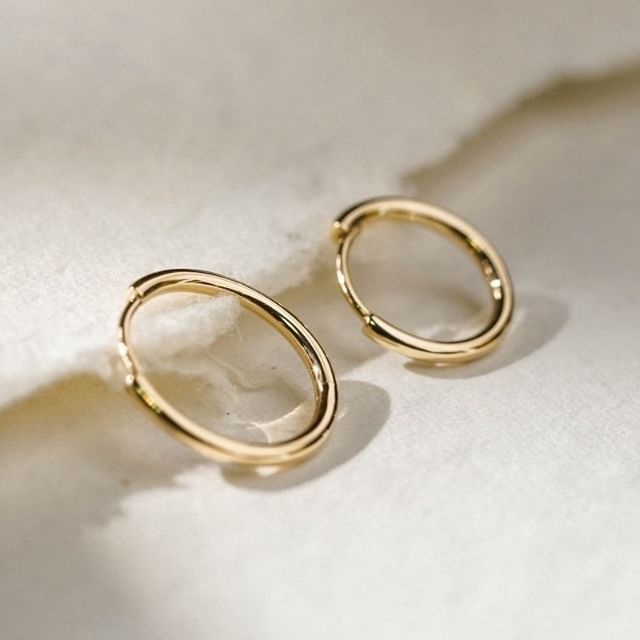 Phoenoa-925 Sterling Silver Polished Hoop Earring