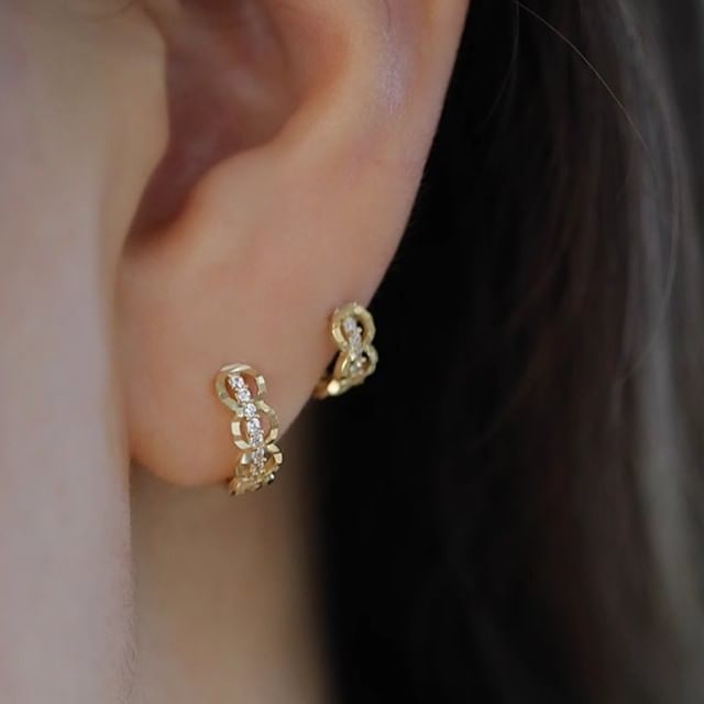 Phoenoa-925 Sterling Silver Rhinestone Hoop Earring