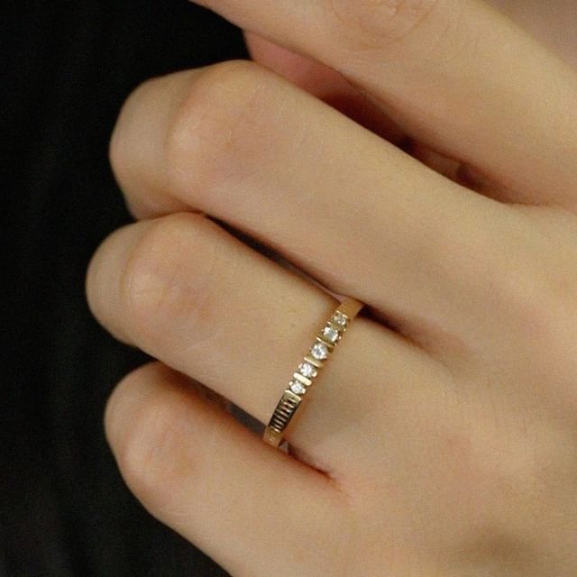 Phoenoa-925 Sterling Silver Rhinestone Ring