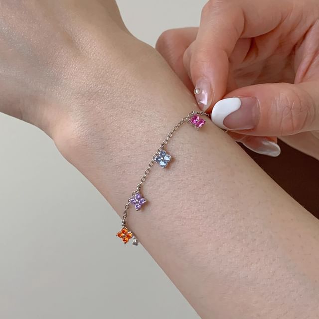 Phoenoa-925 Sterling Silver Rhinestone Station Bracelet