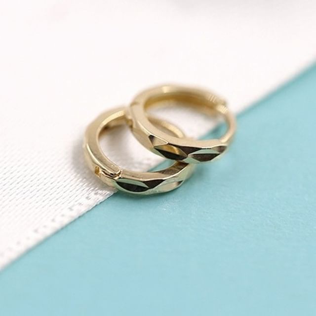 Phoenoa-925 Sterling Silver Textured Huggie Earring