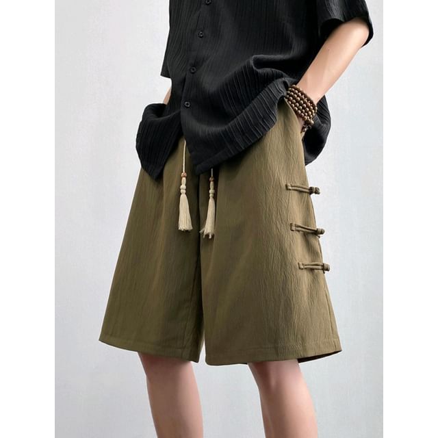 Phoneus-Drawstring Waist Plain Frog Closure Shorts