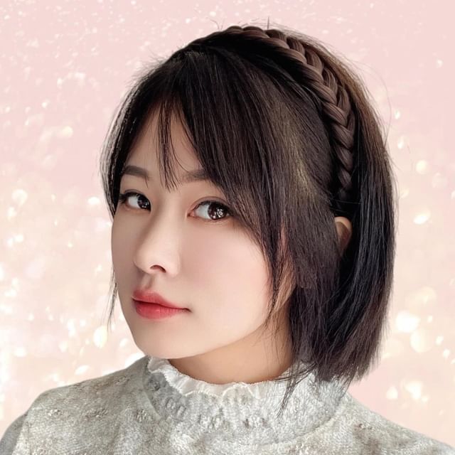 Pin Show-Braided Wig Headband