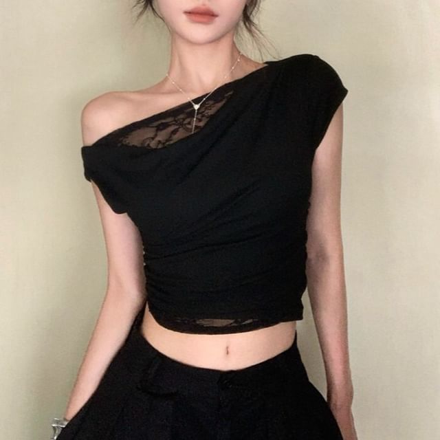 PINPI-Sleeveless Off Shoulder Lace Panel Crop Top