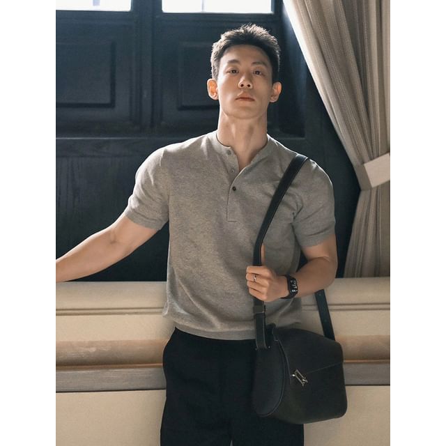 Plummie-Short-Sleeve Henley Plain T-Shirt