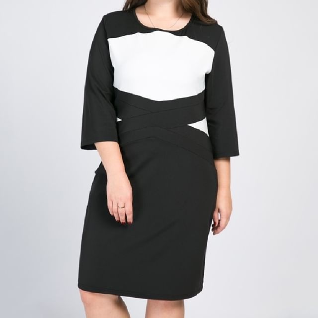 PlusPretty-34 Sleeve Round Neck Two Tone Panel Sheath Dress