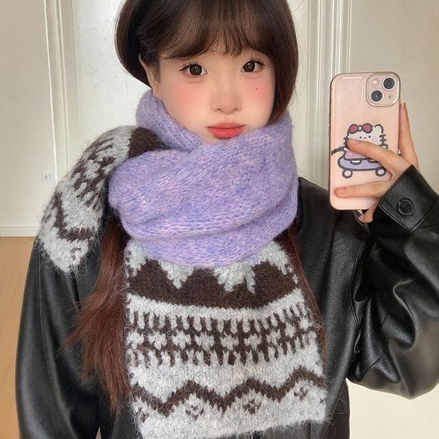 Pompabee-Jacquard Knit Scarf