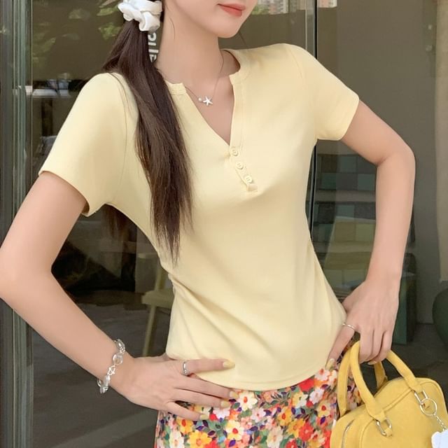 Porstina-Short Sleeve Notch Neck Plain Ruched Button Tee