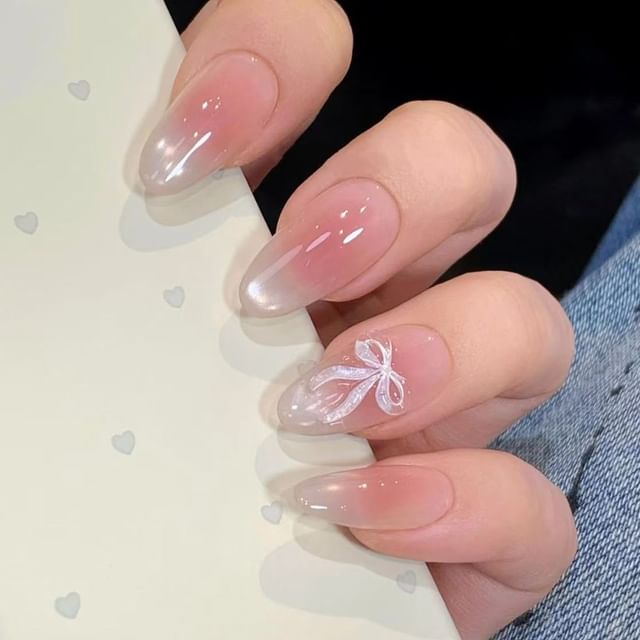 Pristella-Bow Gradient Almond Press On Nail