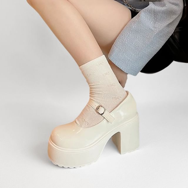 Queen Zoo-Block Heel Platform Plain Mary Jane Pumps