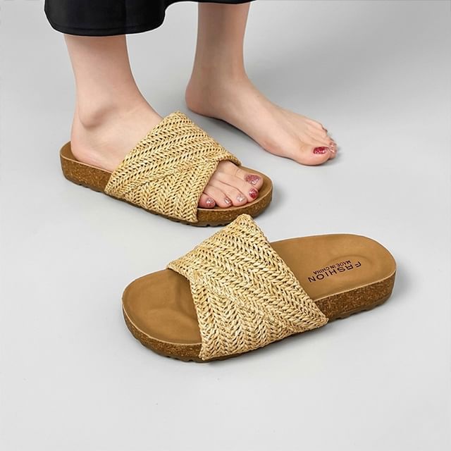 Queen Zoo-Platform Woven Slide Sandals