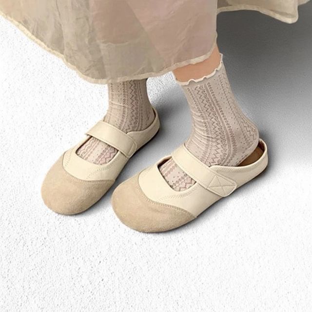 Queen Zoo-Two Tone Faux Suede Panel Mules