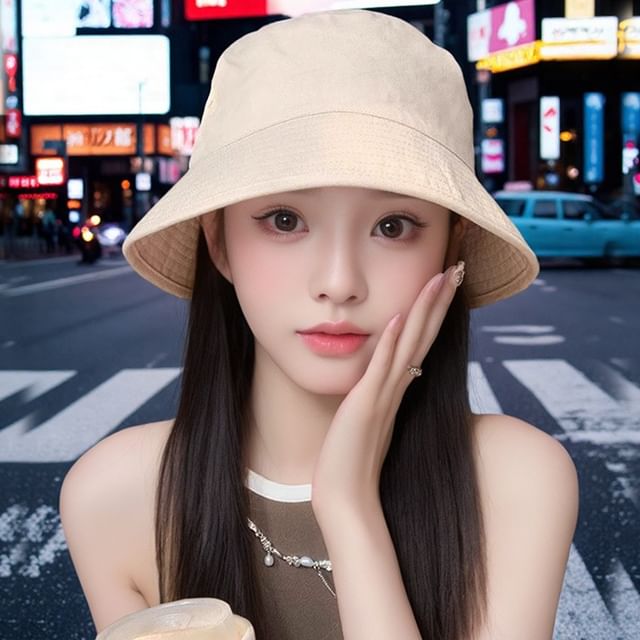 Raconteur-Plain Bucket Hat