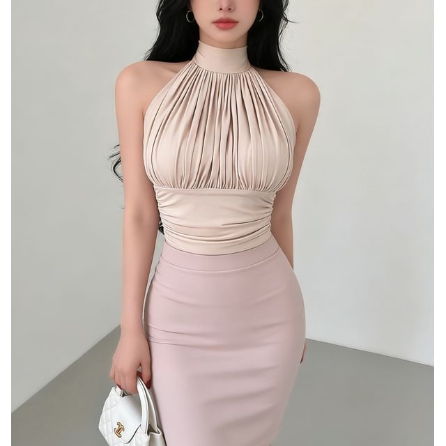 RainGirl-Halter Mock Neck Plain Gathered Top