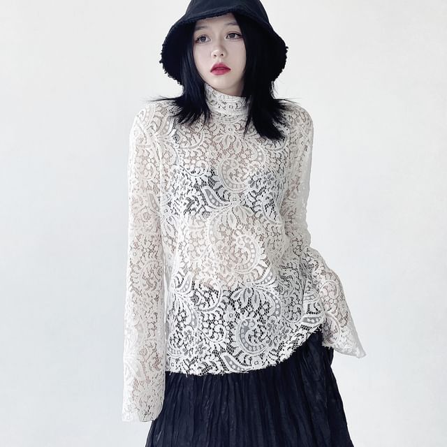 Ravenstem-Long-Sleeve Mock Neck Lace Top