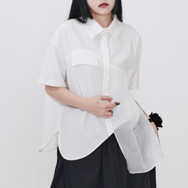 Ravenstem-Short Sleeve Collared Plain Sheer Asymmetrical Shirt