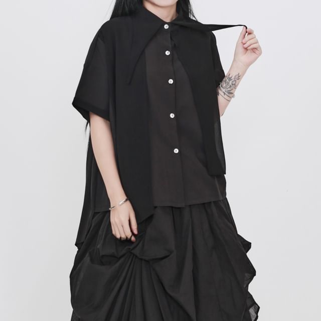 Ravenstem-Short-Sleeve Plain Asymmetrical Mesh Panel Oversized Shirt