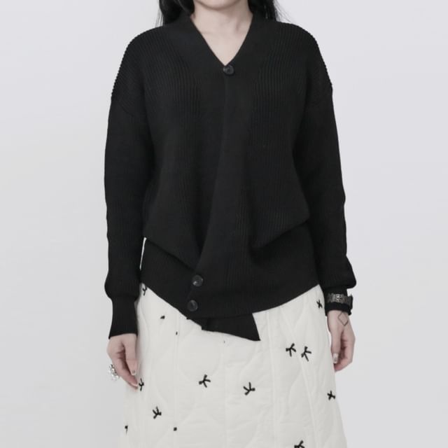 Ravenstem-V-Neck Asymmetrical Plain Sweater