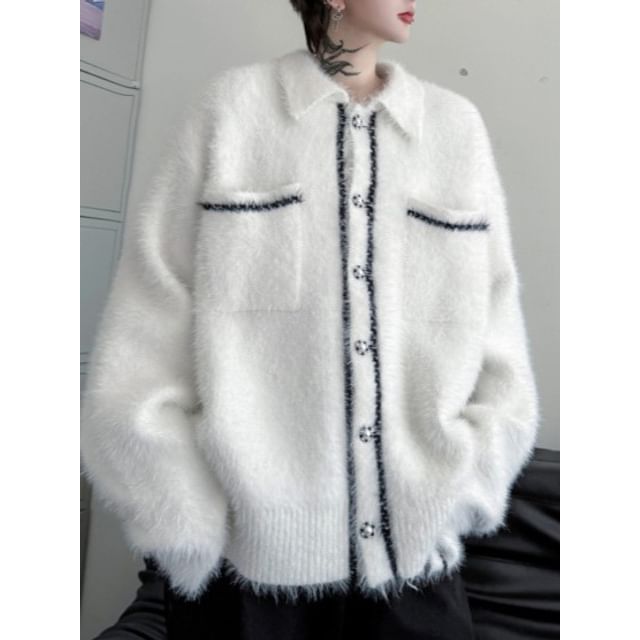 ravewider-Collared Contrast Trim Fluffy Button-Up Cardigan