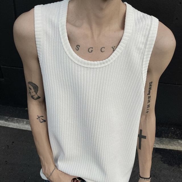 ravewider-Scoop Neck Plain Ribbed Tank Top