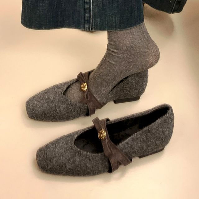 Red Wolf-Chunky Heel Mary Jane Shoes