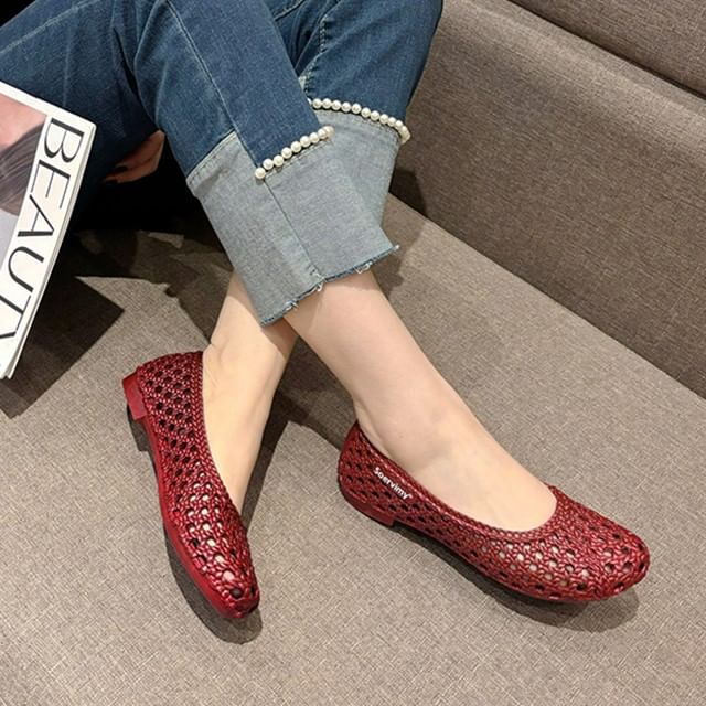 Red Wolf-Plain Cutout PVC Flats