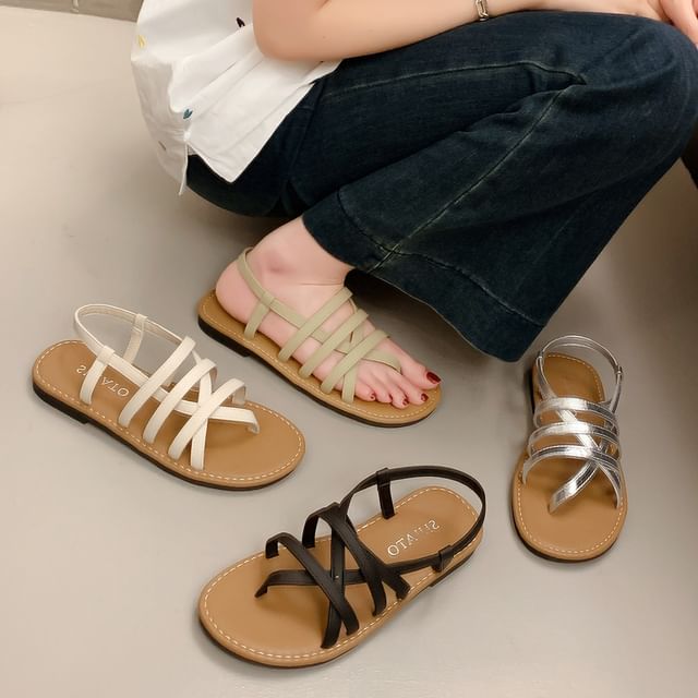 Red Wolf-Plain Strappy Flat Sandals