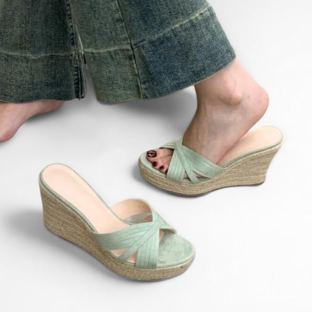 Red Wolf-Platform Wedge Faux Leather Slide Sandals