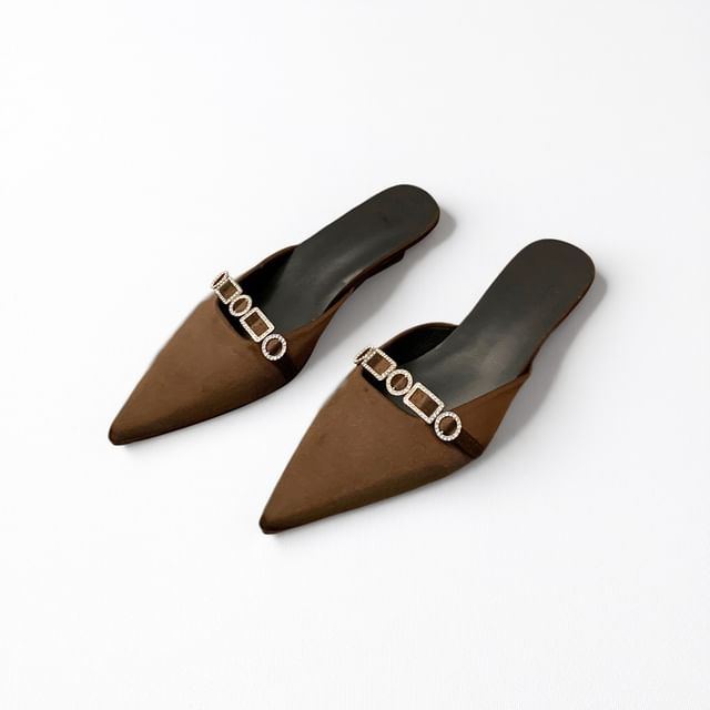 Red Wolf-Pointed Toe Rhinestone Buckled Satin Kitten Heel Mules