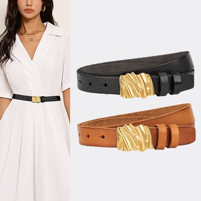 Rofuka-Textured Buckled Belt