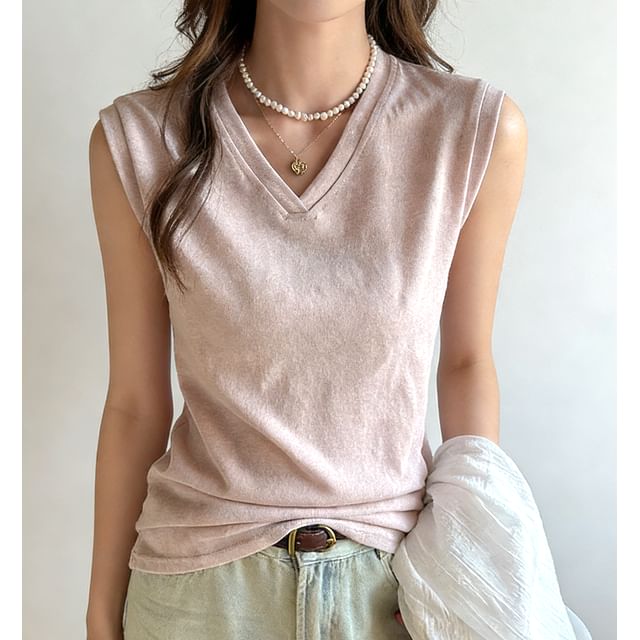Rosehedge-V-Neck Plain Loose-Fit Tank Top