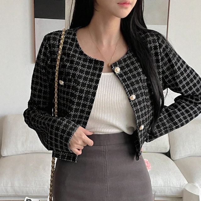 Rosesand-Long Sleeve Round Neck Checked Crop Jacket