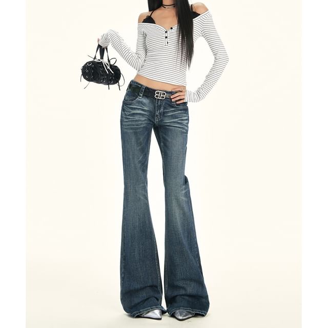 Rosesand-Mid rise Bootcut Jeans Various Designs