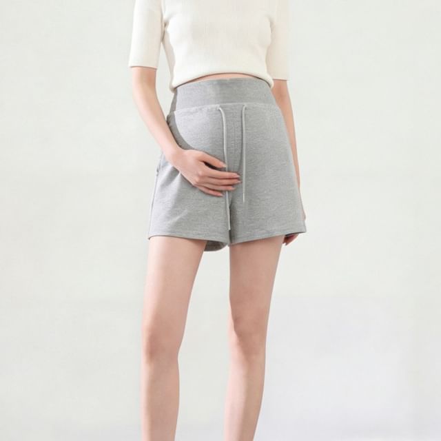 Rosy Street-Maternity Drawstring Waist Plain Sweat Shorts