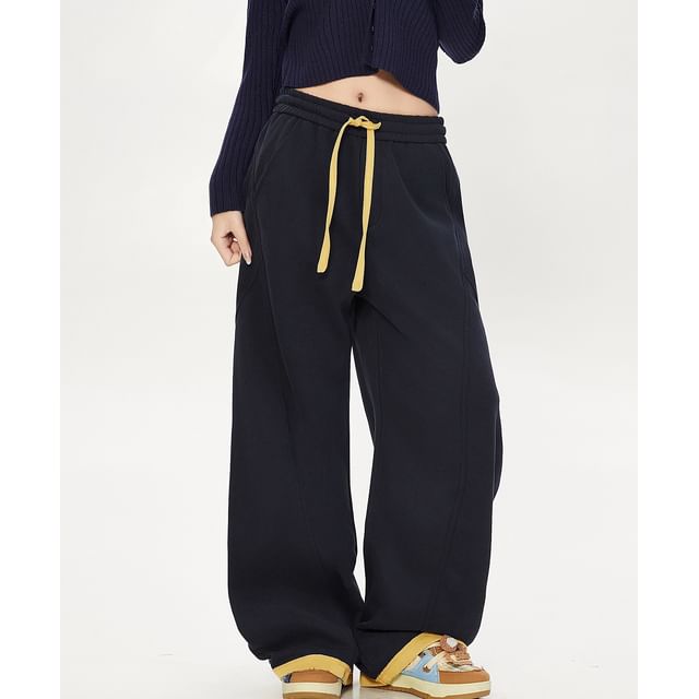 Samso-Drawstring Waist Plain Wide Leg Sweatpants