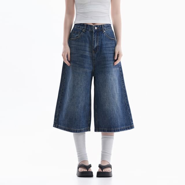 Samso-Mid Rise Washed Wide Leg Jorts