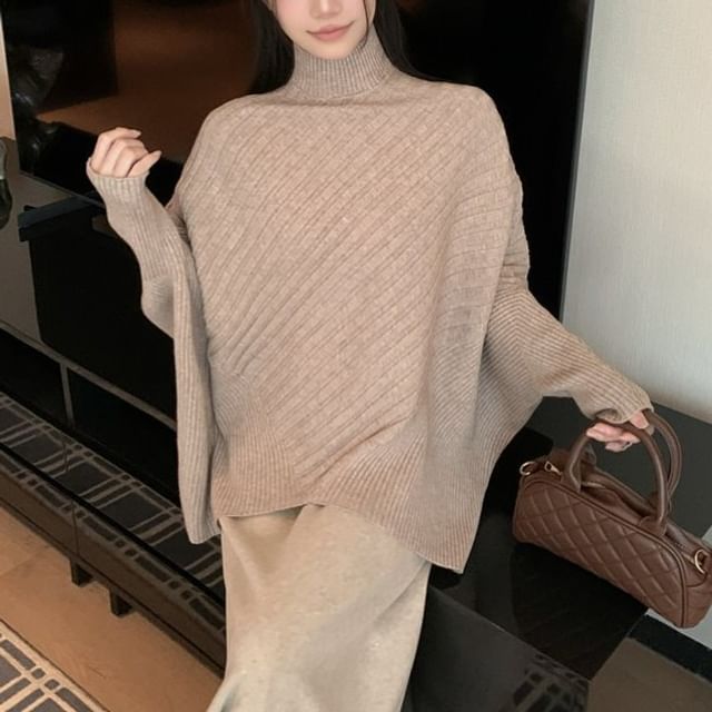 satierra-Batwing-Sleeve Mock Neck Plain Asymmetrical Sweater
