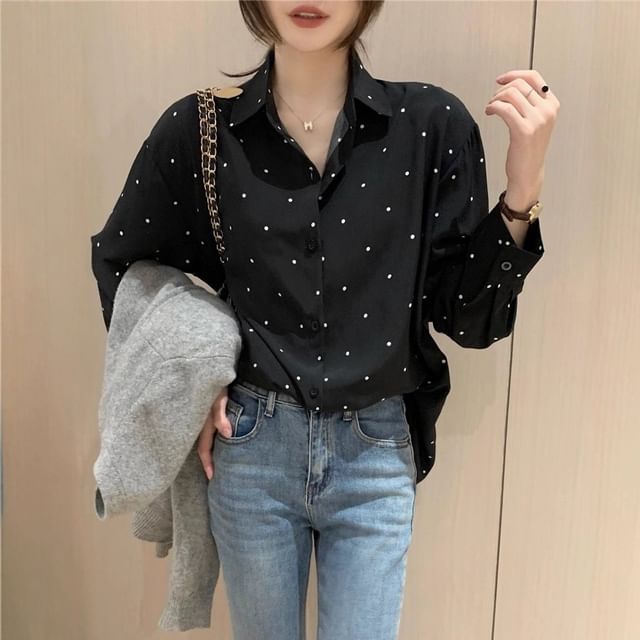 satierra-Long Sleeve Collared Dotted Shirt