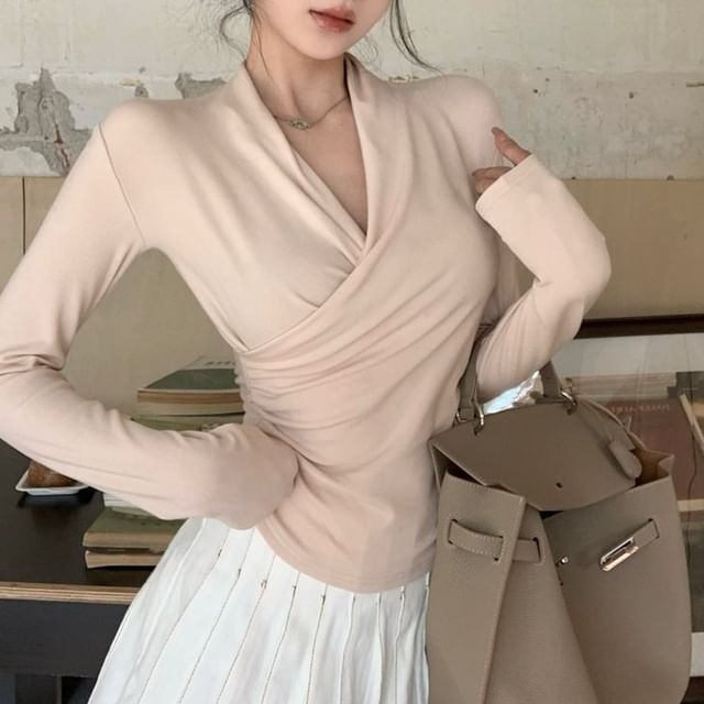 satierra-Long Sleeve V-Neck Plain Ruched Wrap Top