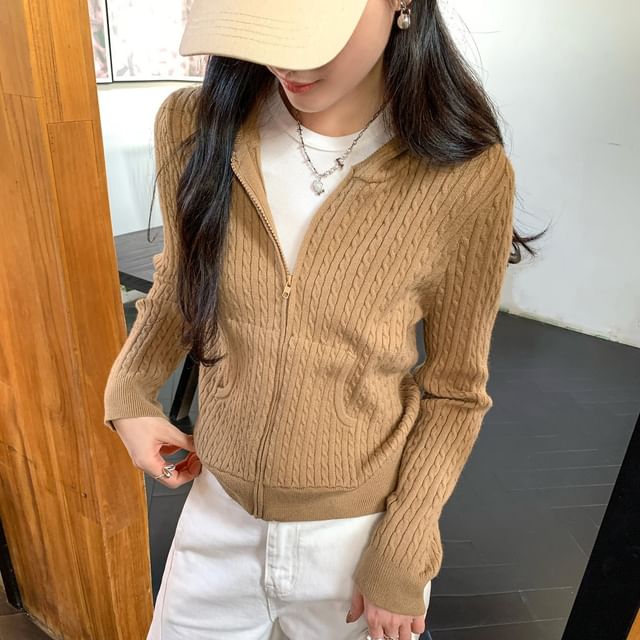 satierra-Plain Zip-Up Cable Knit Hoodie