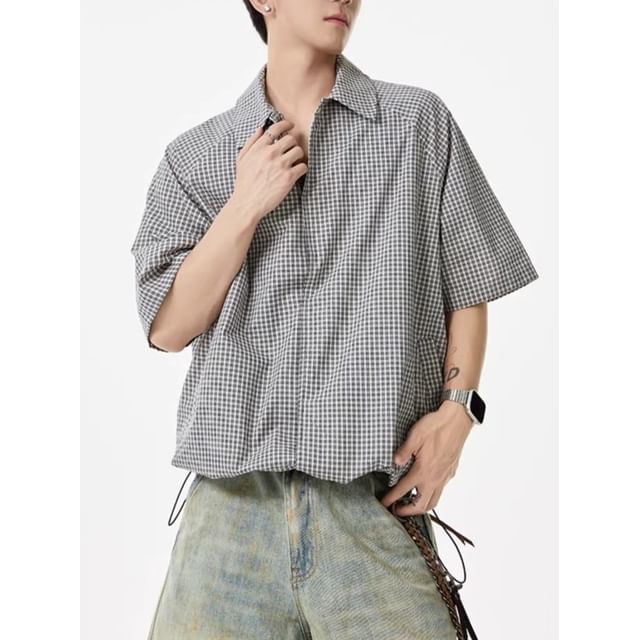 Savenne-Short-Sleeve Collared Plaid Button Up Shirt