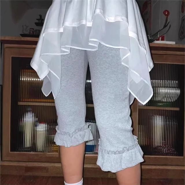 scenesweet-High Waist Ruffled-Trim Plain Ribbed Capri Pants