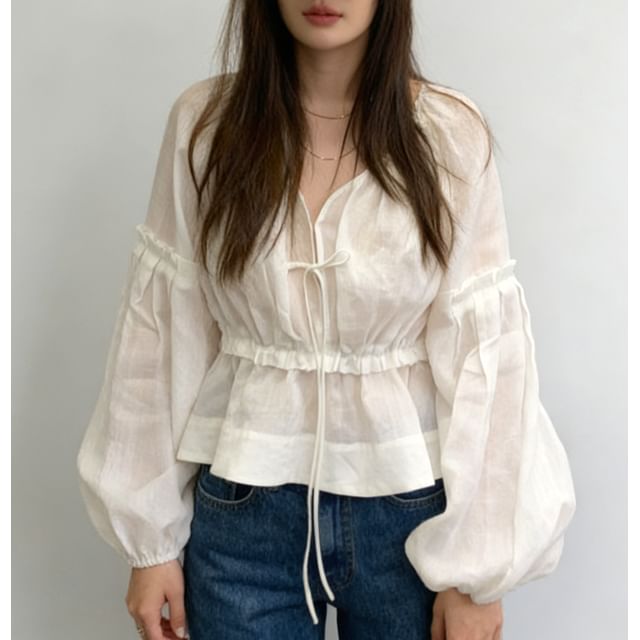 scenesweet-Puff Sleeve V-Neck Plain Ruffled Sheer Blouse