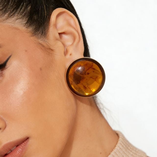Seirios-Resin Plate Stud Earring