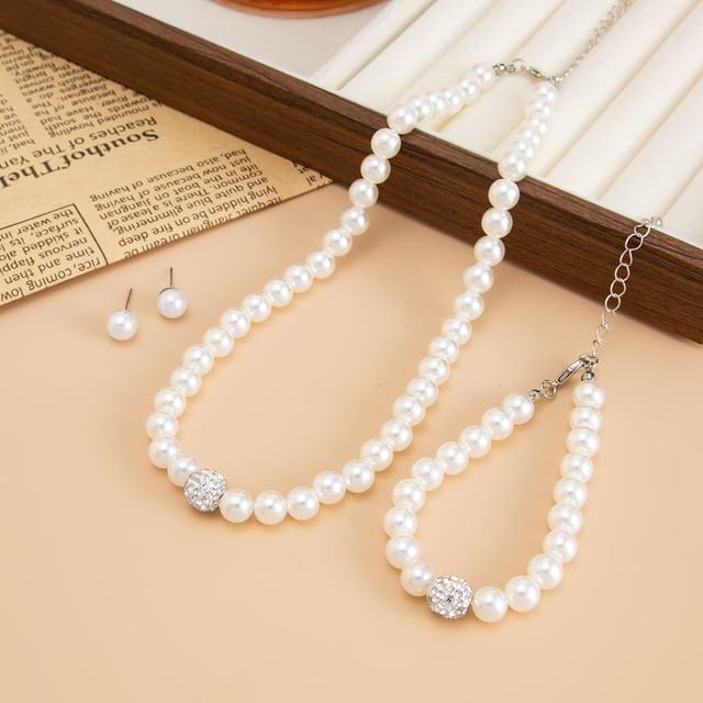 Seirios-Set Rhinestone Faux Pearl Choker Bracelet Stud Earring