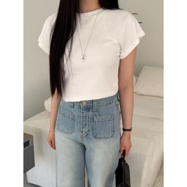 Seoulchic-Short-Sleeve Plain Crop Top
