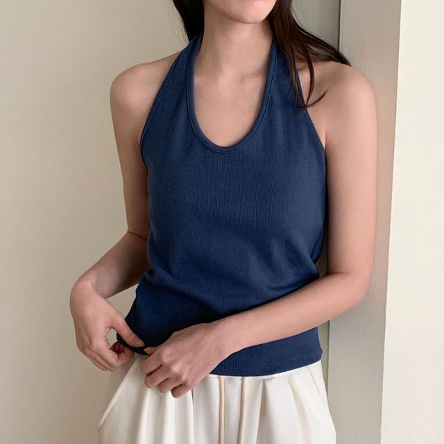 SeoulPop-Halter Plain Tank Top