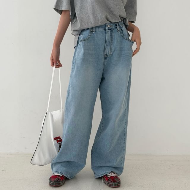SeoulPop-High-Waist Shift Jeans